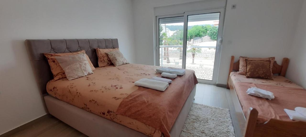 Studio Apartments Jupo อุลซิน ภายนอก รูปภาพ