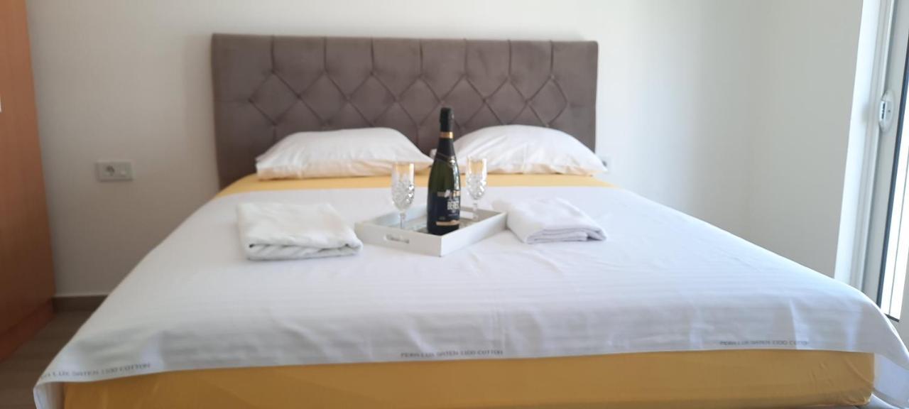 Studio Apartments Jupo อุลซิน ภายนอก รูปภาพ